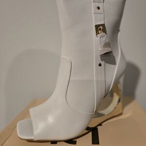 Elegant White Peep-Toe Boots